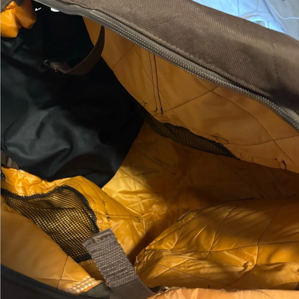 Insulated Kennel Cover - Brown
